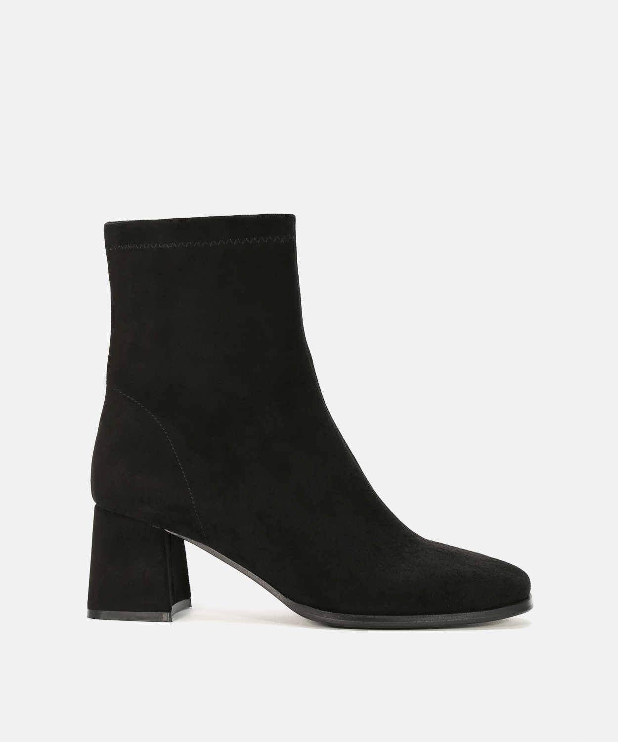 Botins b&aacute;sicos pretos salto image number null